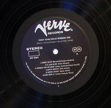 Carica l'immagine nel visualizzatore di Gallery, The Oscar Peterson Trio : Night Train = ナイト・トレイン (LP, Album, RE)
