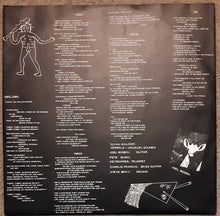 Carica l'immagine nel visualizzatore di Gallery, Toyah (3) : The Blue Meaning (LP, Album)

