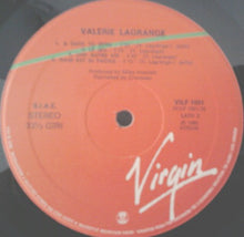Carica l&#39;immagine nel visualizzatore di Gallery, Valérie Lagrange : Faut Plus Me La Faire (LP, Album)
