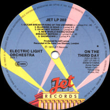 Carica l'immagine nel visualizzatore di Gallery, Electric Light Orchestra : On The Third Day (LP, Album, RE)
