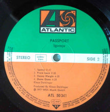 Carica l&#39;immagine nel visualizzatore di Gallery, Passport (2) : Iguaçu (LP, Album, RE)
