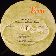Carica l'immagine nel visualizzatore di Gallery, Shaun Davey : The Pilgrim (LP, Album)
