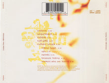 Carica l'immagine nel visualizzatore di Gallery, Cocteau Twins : Milk &amp; Kisses (CD, Album)
