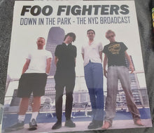 Carica l'immagine nel visualizzatore di Gallery, Foo Fighters : Down In The Park -The Nyc Broadcast (LP, Ltd, Unofficial)

