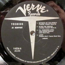 Carica l'immagine nel visualizzatore di Gallery, Toshiko Akiyoshi &amp; Leon Sash : Toshiko &amp; Leon Sash At Newport (LP, Album, RE)
