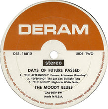 Carica l&#39;immagine nel visualizzatore di Gallery, The Moody Blues : Days Of Future Passed (LP, Album, RE, Bes)
