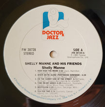 Carica l&#39;immagine nel visualizzatore di Gallery, Shelly Manne : Shelly Manne And His Friends (LP, Comp)
