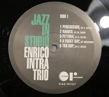 Carica l&#39;immagine nel visualizzatore di Gallery, Enrico Intra Trio : Jazz In Studio (LP, RE, 180)

