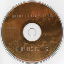Carica l'immagine nel visualizzatore di Gallery, Adalberto Alvarez Y Su Son Participation Especial De Silvio Rodríguez : Grandes Exitos (CD, Comp)
