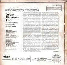 Carica l&#39;immagine nel visualizzatore di Gallery, Oscar Peterson : More Swinging Standards (LP, Comp)
