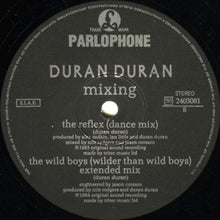 Carica l&#39;immagine nel visualizzatore di Gallery, Duran Duran : Mixing (12&quot;, EP, Red)
