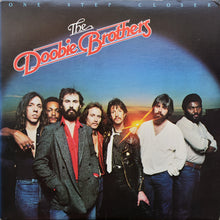 Carica l'immagine nel visualizzatore di Gallery, The Doobie Brothers : One Step Closer (LP, Album, Club, Col)
