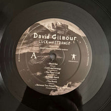 Carica l&#39;immagine nel visualizzatore di Gallery, David Gilmour : Luck And Strange (LP, Album)

