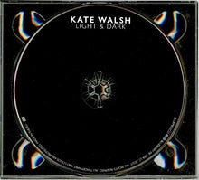 Carica l'immagine nel visualizzatore di Gallery, Kate Walsh : Light &amp; Dark (CD, Album)
