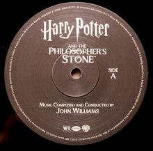 Carica l&#39;immagine nel visualizzatore di Gallery, John Williams (4) : Harry Potter And The Philosopher&#39;s Stone (Original Motion Picture Soundtrack) (2xLP, Album)
