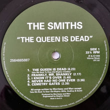 Carica l&#39;immagine nel visualizzatore di Gallery, The Smiths : The Queen Is Dead (LP, Album, RE, Gat)
