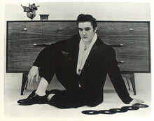 Carica l&#39;immagine nel visualizzatore di Gallery, Elvis* : The King Of Rock &#39;N&#39; Roll (The Complete 50&#39;s Masters) (6xLP, Album, RM + Box, Comp, Ltd, Num, S/Edition)
