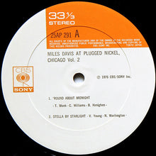 Carica l&#39;immagine nel visualizzatore di Gallery, Miles Davis : Miles Davis At Plugged Nickel, Chicago Vol.2 (LP, Album)
