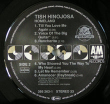 Carica l&#39;immagine nel visualizzatore di Gallery, Tish Hinojosa : Homeland (LP, Album)
