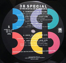 Carica l&#39;immagine nel visualizzatore di Gallery, 38 Special (2) : Strength In Numbers (LP, Album)

