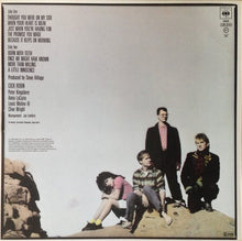 Carica l'immagine nel visualizzatore di Gallery, Cock Robin : Cock Robin (LP, Album)

