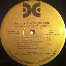 Carica l&#39;immagine nel visualizzatore di Gallery, Joe Guy &amp; Hot Lips Page : Trumpet Battle At Minton&#39;s (LP, Album, Mono)
