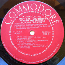 Carica l&#39;immagine nel visualizzatore di Gallery, Leon &quot;Chu&quot; Berry : A Giant Of The Tenor Sax (LP, Comp, Mono)
