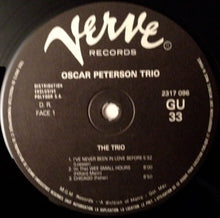 Carica l&#39;immagine nel visualizzatore di Gallery, The Oscar Peterson Trio : The Trio (LP, Album, RE)
