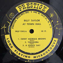 Carica l&#39;immagine nel visualizzatore di Gallery, Billy Taylor Trio : At Town Hall (LP, Album)
