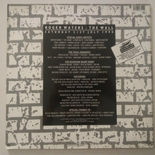 Carica l&#39;immagine nel visualizzatore di Gallery, Roger Waters : The Wall: Live In Berlin (2xLP, Album, Liv)
