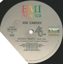 Carica l&#39;immagine nel visualizzatore di Gallery, Kim Carnes : Divided Hearts (Extended Dance Version) (12&quot;)
