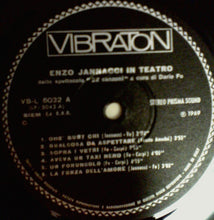 Carica l&#39;immagine nel visualizzatore di Gallery, Enzo Jannacci : Enzo Jannacci In Teatro - Dallo Spettacolo &quot;22 Canzoni&quot; A Cura Di Dario Fo (LP, Album, RE)
