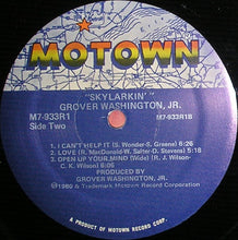 Carica l'immagine nel visualizzatore di Gallery, Grover Washington, Jr. : Skylarkin' (LP, Album)
