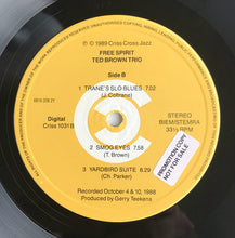 Carica l&#39;immagine nel visualizzatore di Gallery, Ted Brown Trio With Hod O&#39;Brien And Jacques Schols : Free Spirit (LP, Album)
