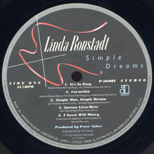 Carica l&#39;immagine nel visualizzatore di Gallery, Linda Ronstadt : Simple Dreams (LP, Album, Gat)
