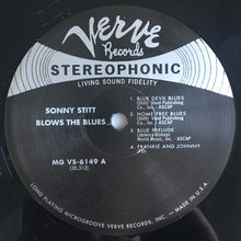 Carica l&#39;immagine nel visualizzatore di Gallery, Sonny Stitt : Blows The Blues (LP, Album, RE, 180)
