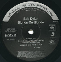 Carica l&#39;immagine nel visualizzatore di Gallery, Bob Dylan : Blonde On Blonde (3x12&quot;, Album, RE, RM, 180 + Box, Ltd, Num)
