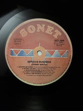 Carica l&#39;immagine nel visualizzatore di Gallery, Johnny Winter : Serious Business (LP, Album)
