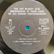 Carica l&#39;immagine nel visualizzatore di Gallery, Art Blakey : Here Is Art Blakey At His Rare Of All Rarest Performances Vol. 1 (LP, Unofficial)
