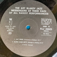 Carica l&#39;immagine nel visualizzatore di Gallery, Art Blakey : Here Is Art Blakey At His Rare Of All Rarest Performances Vol. 1 (LP, Unofficial)
