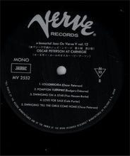 Carica l&#39;immagine nel visualizzatore di Gallery, Oscar Peterson : Oscar Peterson At Carnegie (LP, Album, Mono, RE)
