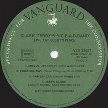 Carica l&#39;immagine nel visualizzatore di Gallery, Clark Terry&#39;s Big Bad Band : Live! At Buddy&#39;s Place (LP)
