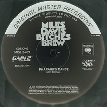 Carica l&#39;immagine nel visualizzatore di Gallery, Miles Davis : Bitches Brew (2xLP, Album, Ltd, Num, RE, RM, S/Edition, 180)
