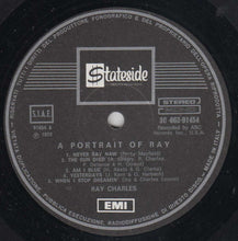 Carica l&#39;immagine nel visualizzatore di Gallery, Ray Charles : A Portrait Of Ray (LP, Album)

