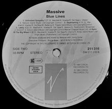 Carica l'immagine nel visualizzatore di Gallery, Massive* : Blue Lines (LP, Album, Son)
