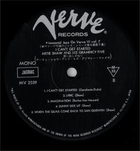 Carica l&#39;immagine nel visualizzatore di Gallery, Artie Shaw And His Gramercy Five : I Can&#39;t Get Started... (LP, Album, Mono, RE)

