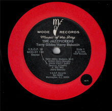 Carica l&#39;immagine nel visualizzatore di Gallery, Harry Babasin And The Jazz Pickers : Harry Babasin And The Jazz Pickers, With Special Guest Star Terry Gibbs (LP, Album, RE)
