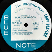 Carica l&#39;immagine nel visualizzatore di Gallery, Lou Donaldson : Lou Takes Off (LP, Album, Mono, RE)
