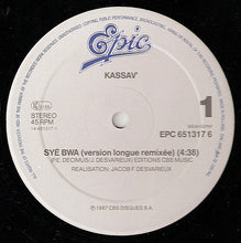 Carica l&#39;immagine nel visualizzatore di Gallery, Kassav&#39; : Syé Bwa (12&quot;, Maxi)
