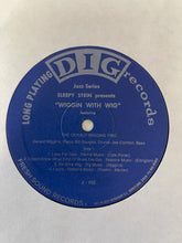Carica l&#39;immagine nel visualizzatore di Gallery, The Gerald Wiggins Trio : Wiggin With Wig (LP, Album, RE)
